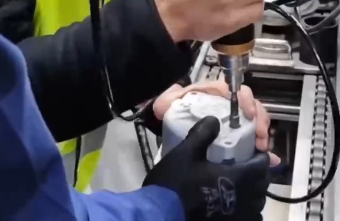 速動(dòng)智能伺服電動(dòng)螺絲刀